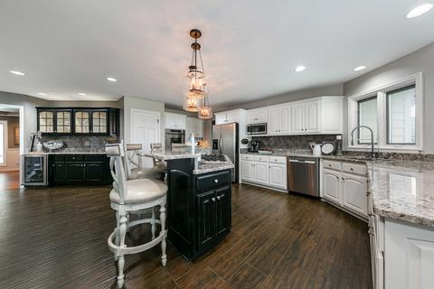 1576 White Eagle Dr, Naperville, IL 60564 photo 16