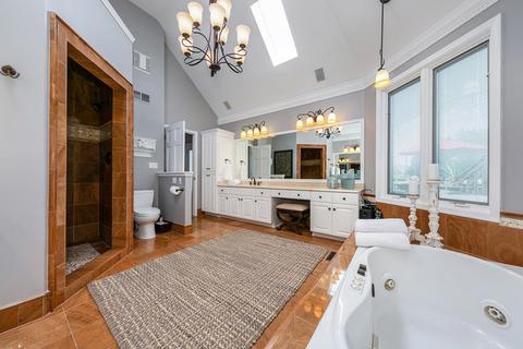1576 White Eagle Dr, Naperville, IL 60564 photo 13