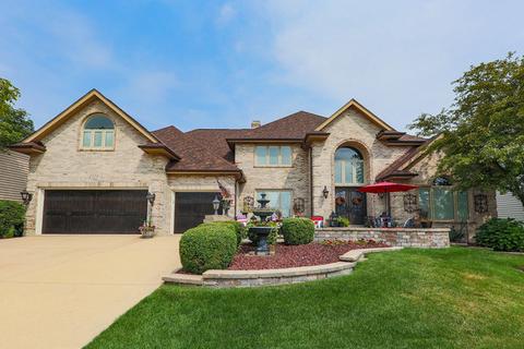 1576 White Eagle Dr, Naperville, IL 60564 photo 3