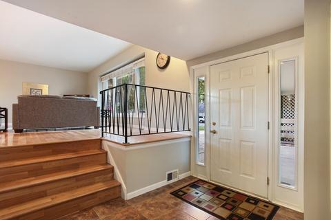2132 Adams St, Rolling Meadows, IL 60008 photo 2