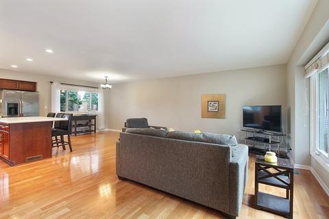 2132 Adams St, Rolling Meadows, IL 60008 photo 4