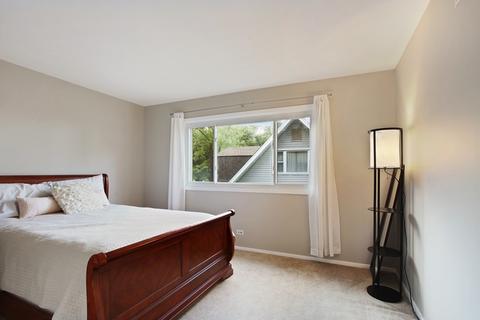 2132 Adams St, Rolling Meadows, IL 60008 photo 10