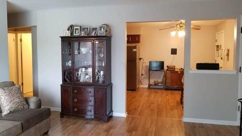 255 N Mill Rd #8B, Addison, IL 60101 photo 9