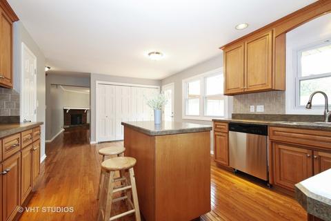 9169 Windsor Dr, Palos Hills, IL 60465 photo 5