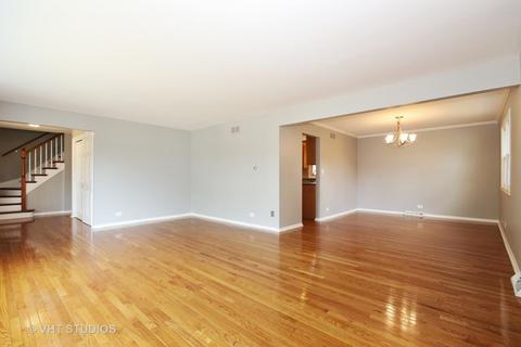 9169 Windsor Dr, Palos Hills, IL 60465 photo 3