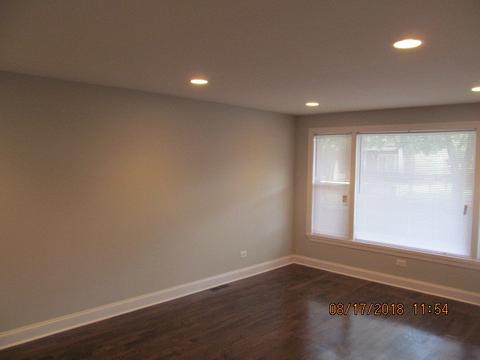 35 E 123rd St, Chicago, IL 60628 photo 4