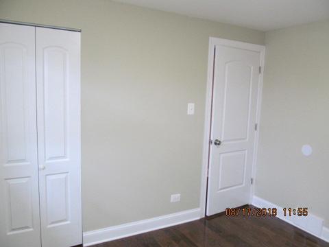 35 E 123rd St, Chicago, IL 60628 photo 6
