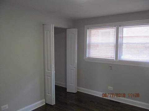 35 E 123rd St, Chicago, IL 60628 photo 9