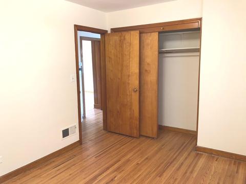 1670 Locust St, Des Plaines, IL 60018 photo 12