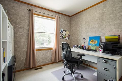 975 Hillcrest Blvd, Hoffman Estates, IL 60169 photo 13