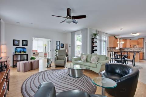 1224 Hunters Rdg E, Hoffman Estates, IL 60192 photo 5
