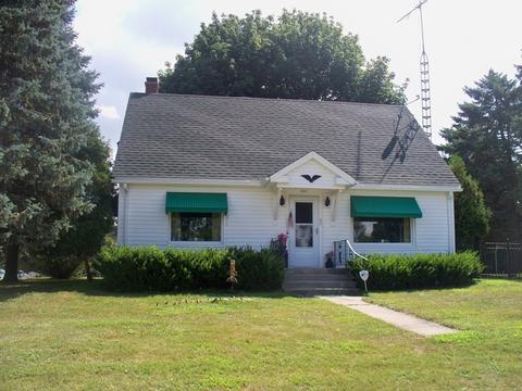 235 Oakview Ave, Aurora, IL 60505 photo 1