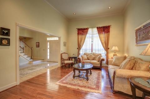 1307 Theodore Dr, Champaign, IL 61821 photo 9