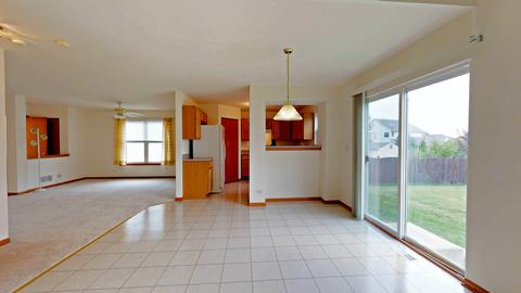 233 S Berkley Dr, Round Lake, IL 60073 photo 10