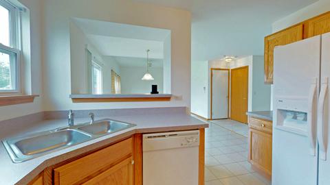 233 S Berkley Dr, Round Lake, IL 60073 photo 8
