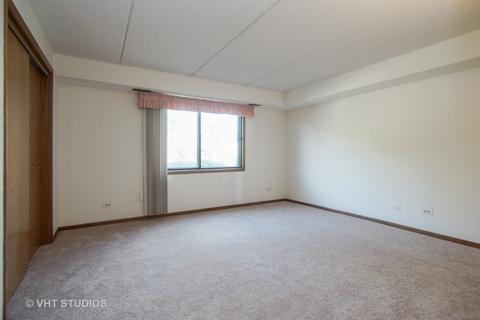 1441 E Thacker St #202, Des Plaines, IL 60016 photo 6