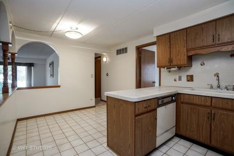 1441 E Thacker St #202, Des Plaines, IL 60016 photo 5