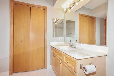 100 N Gary Ave #405, Wheaton, IL 60187 photo 11