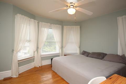 408 Mountain St, Elgin, IL 60123 photo 21