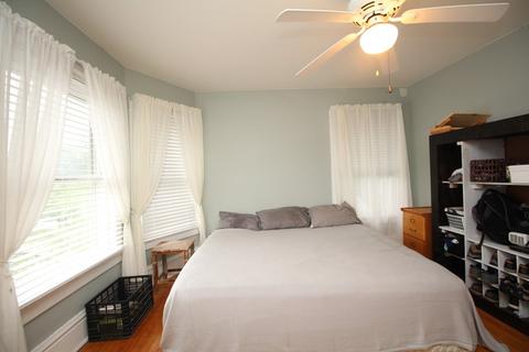 408 Mountain St, Elgin, IL 60123 photo 22