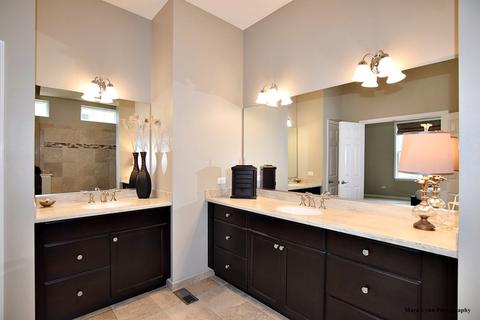 3840 Valhalla Dr, Elgin, IL 60124 photo 17