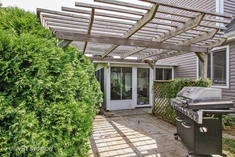 5012 W Glenbrook Trl, Mchenry, IL 60050 photo 16