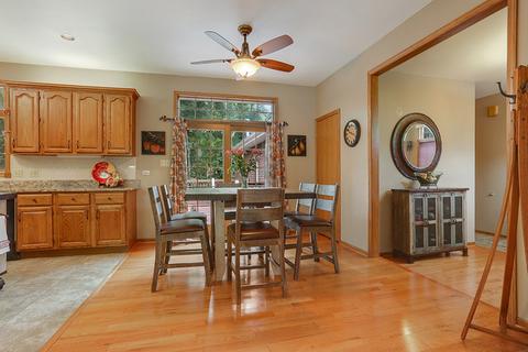 23852 S Jonathan Ln, Crete, IL 60417 photo 8