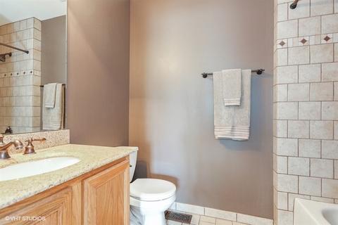 1914 Ridge Moor Dr, Plainfield, IL 60586 photo 13