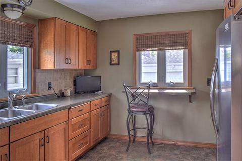 803 3rd Ave, Sterling, IL 61081 photo 6
