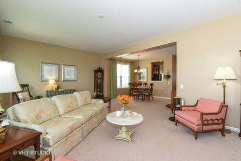 847 Butterfly Field Dr, Elgin, IL 60124 photo 4
