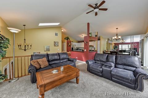 1111 Stillwater Rd, Elgin, IL 60120 photo 6