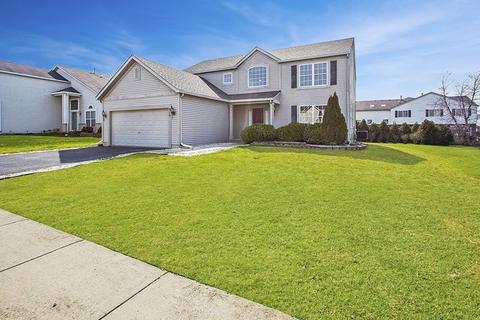 910 Eagle Point Dr, Matteson, IL 60443 photo 1