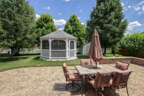 218 Edgewood Dr, Minooka, IL 60447 photo 19