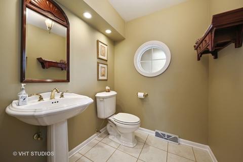 128 Post Rd, Burr Ridge, IL 60527 photo 12