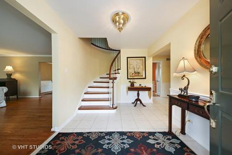 128 Post Rd, Burr Ridge, IL 60527 photo 2