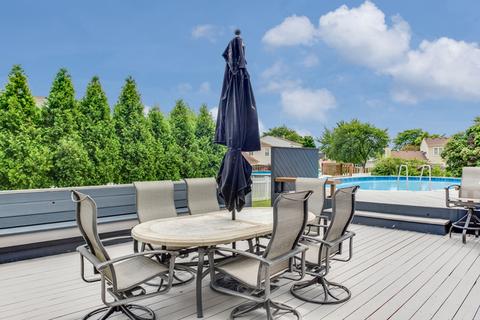 55 Deeke Ct, Roselle, IL 60172 photo 23