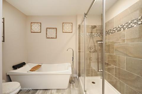 1015 Helen Dr, Algonquin, IL 60102 photo 14