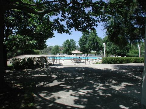 1500 Robin Cir #307, Hoffman Estates, IL 60169 photo 16