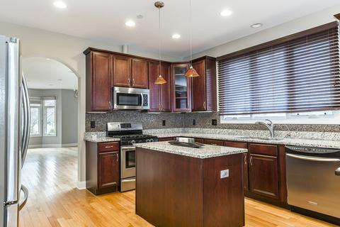 274 Center Ave, Wheeling, IL 60090 photo 6