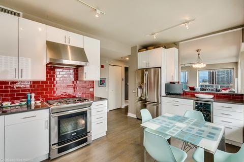 250 E Pearson St #2901, Chicago, IL 60611 photo 8