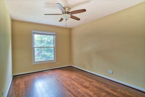 1679 Williamsburg Ct #E, Wheaton, IL 60189 photo 6