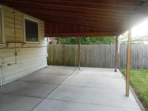 7329 W 58th St, Summit, IL 60501 photo 3