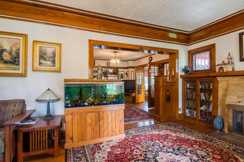 317 Hamilton Ave, Elgin, IL 60123 photo 6