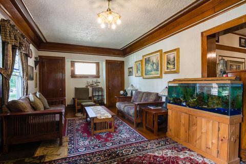 317 Hamilton Ave, Elgin, IL 60123 photo 5