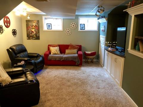 112 S Glenbrook Trl, Mchenry, IL 60050 photo 5