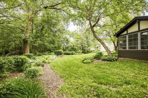 1765 Maple Ln, Wheaton, IL 60187 photo 25