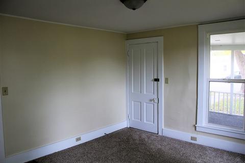 120 Maple Ave, Morrison, IL 61270 photo 10