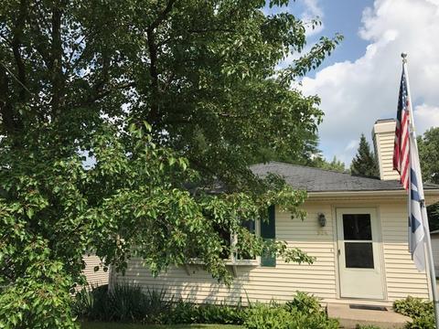 924 Houston Ave, Elgin, IL 60120 photo 3