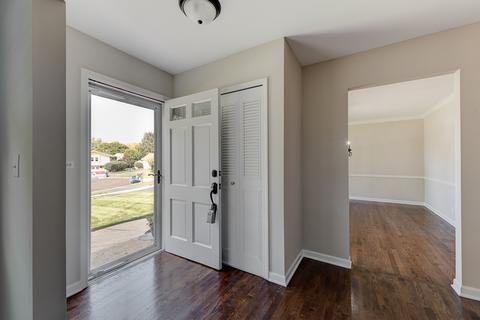 25 W641 Towpath Ct, Wheaton, IL 60189 photo 9