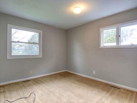 702 E Perimeter Rd, Rantoul, IL 61866 photo 11